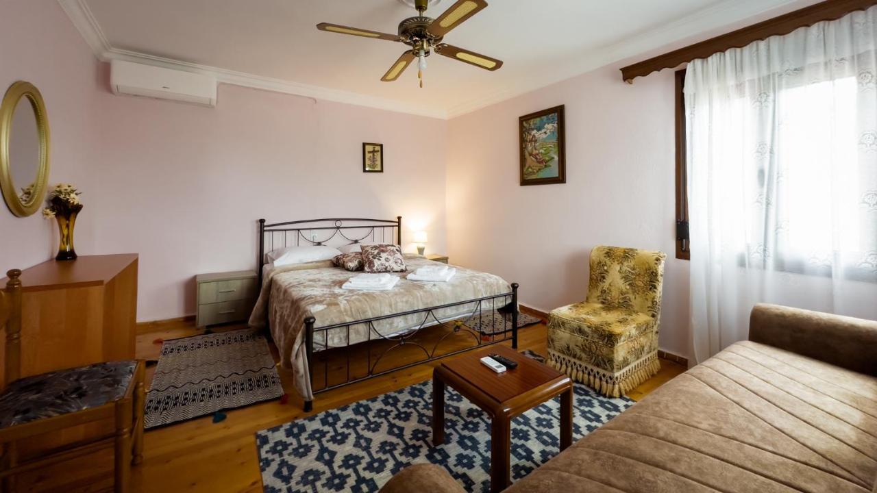 Fani'S House Under Meteora Apartment Kastrákion Екстериор снимка